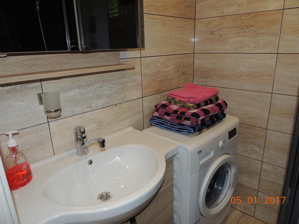 Tomas Apartment سيسيس المظهر الخارجي الصورة